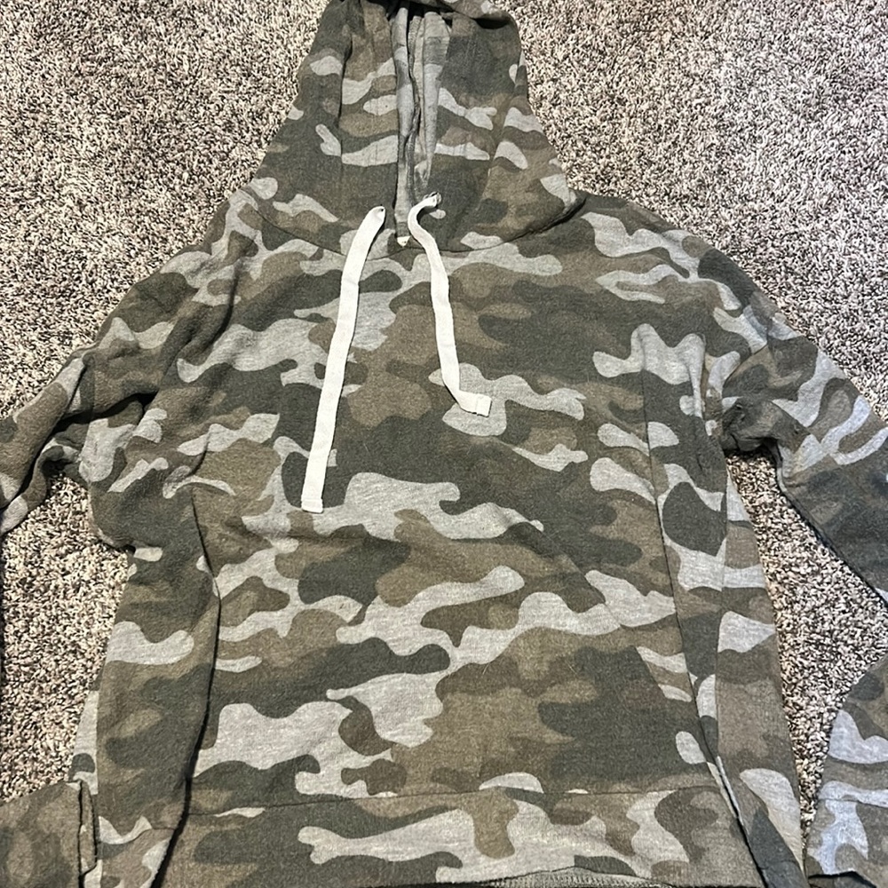 Camo hoodie